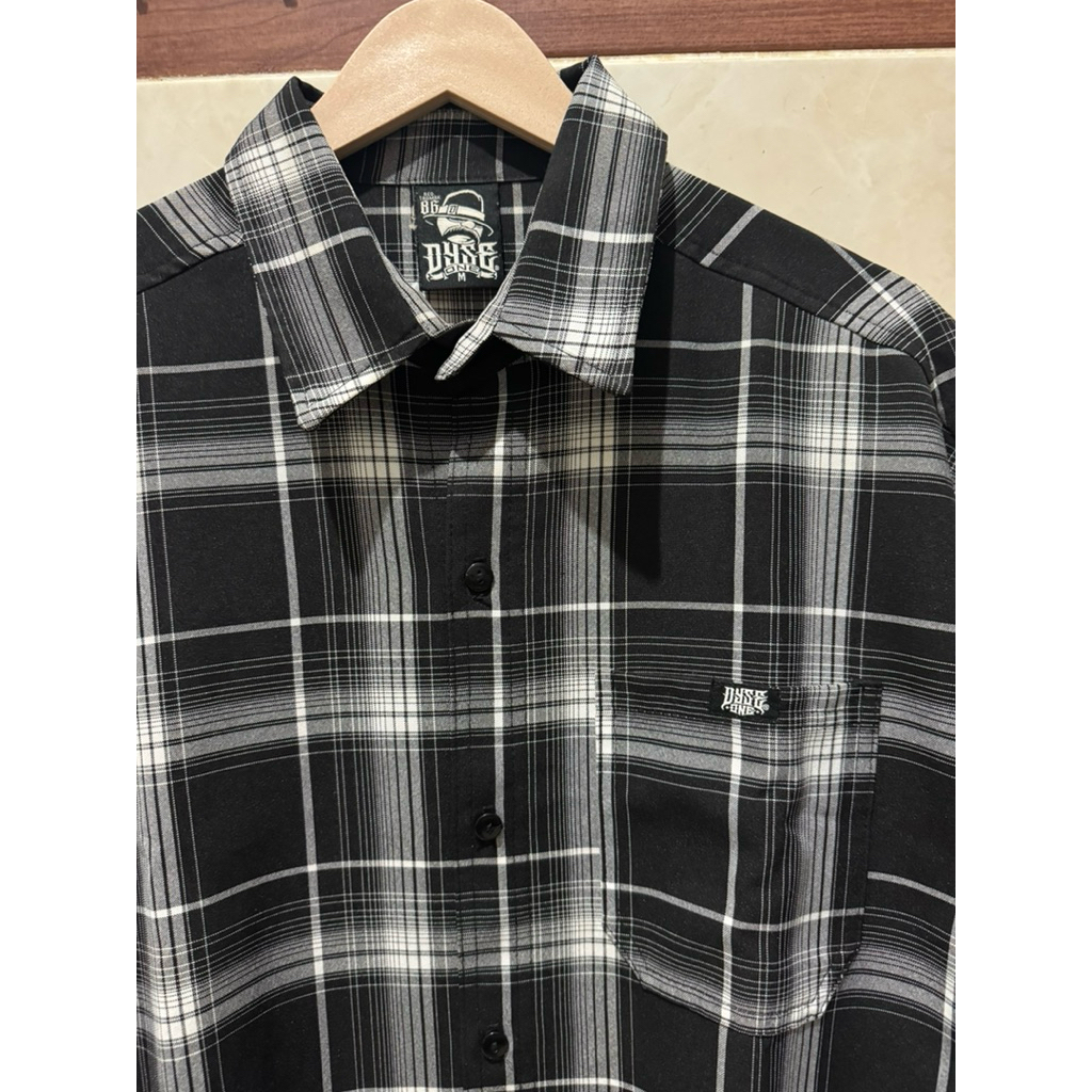 DYSEONE S/S PLAID BW