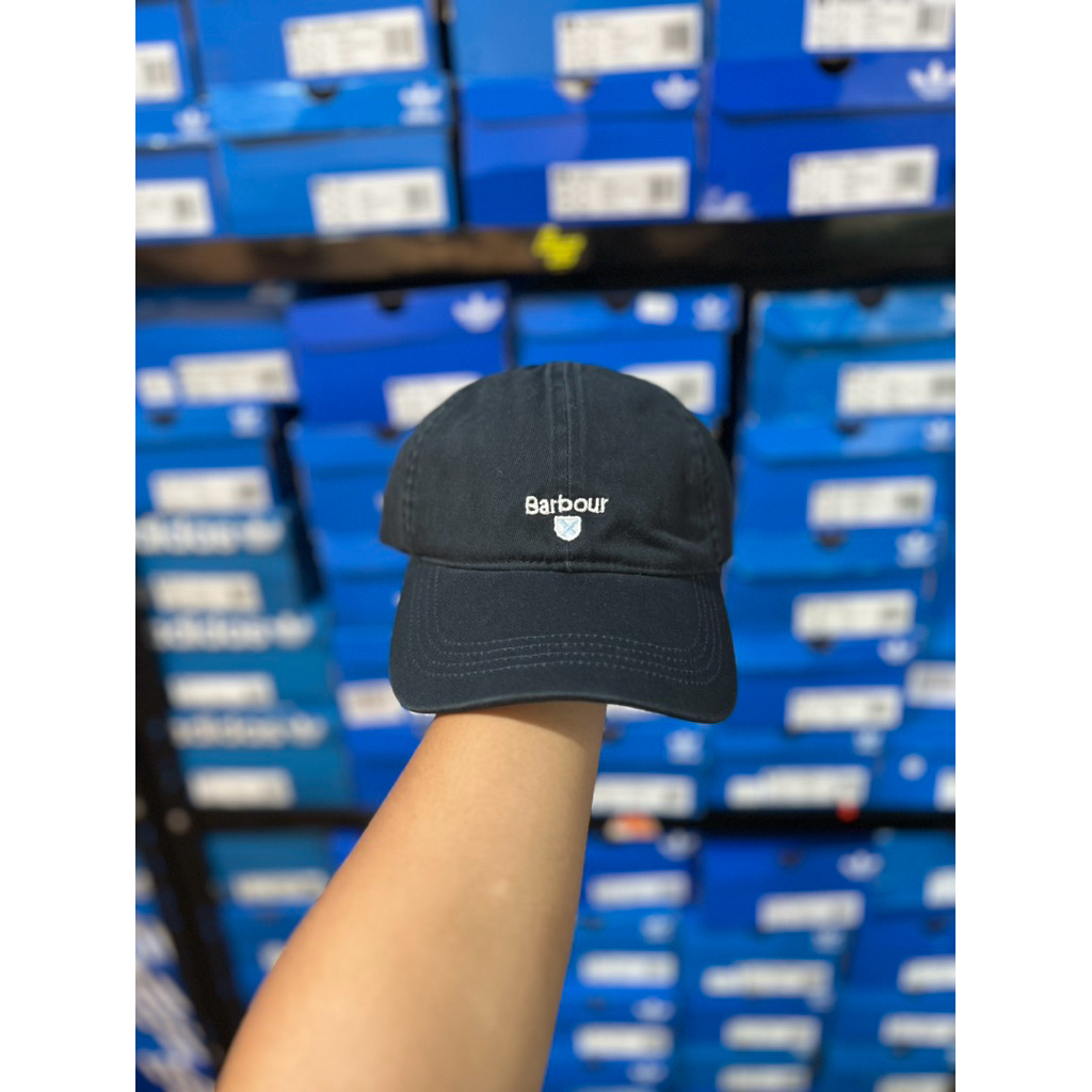 Barbour Cascade Sport Caps Black Topi