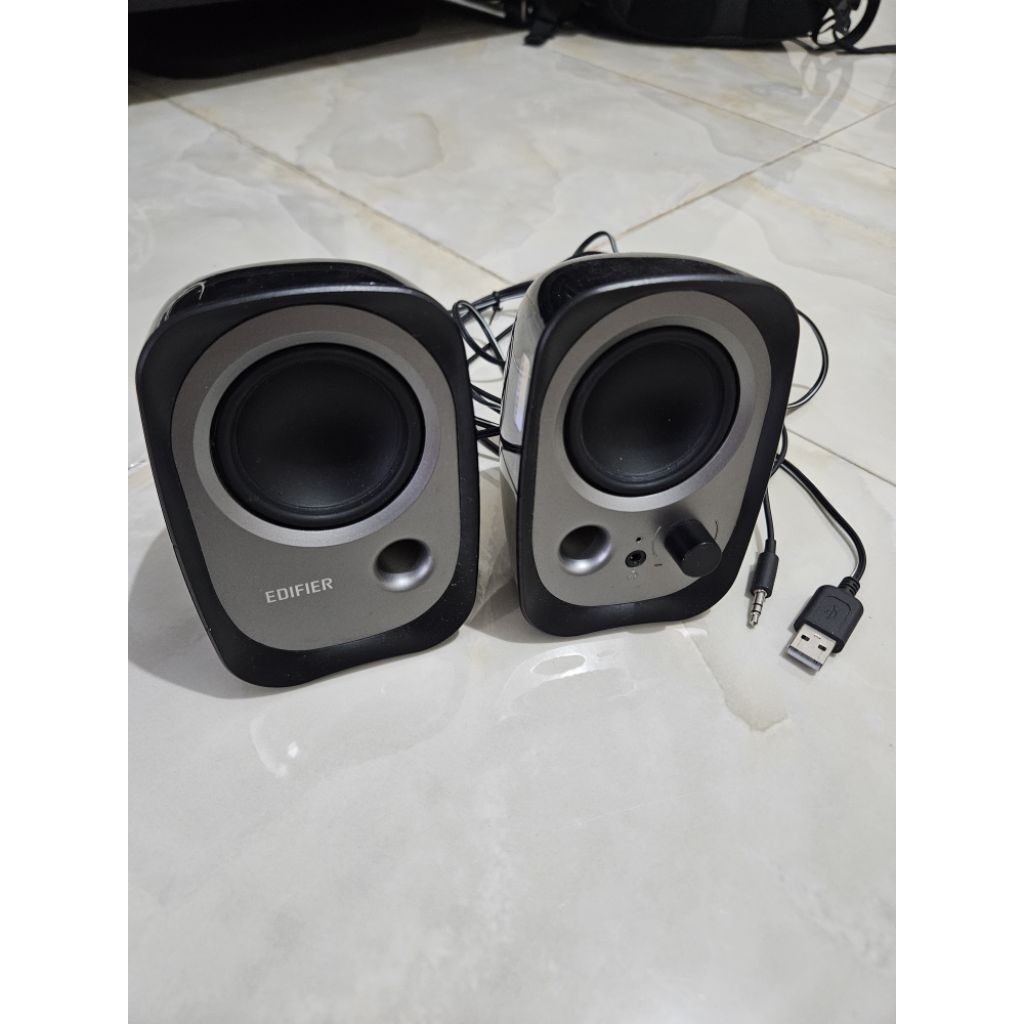 speaker edifier r12u bekas normal