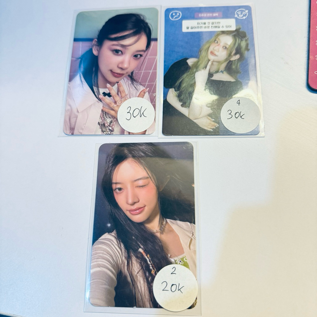 illit official photocard minju moka