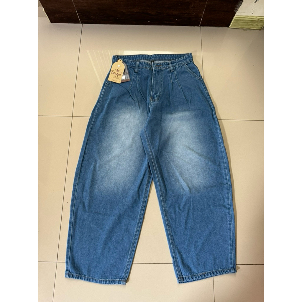 Barrel Jeans