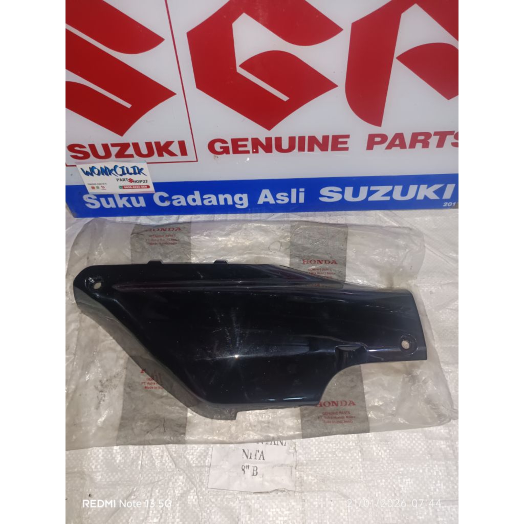 cover tutup aki body kanan  honda supra lama supra x supra xx original AHM
