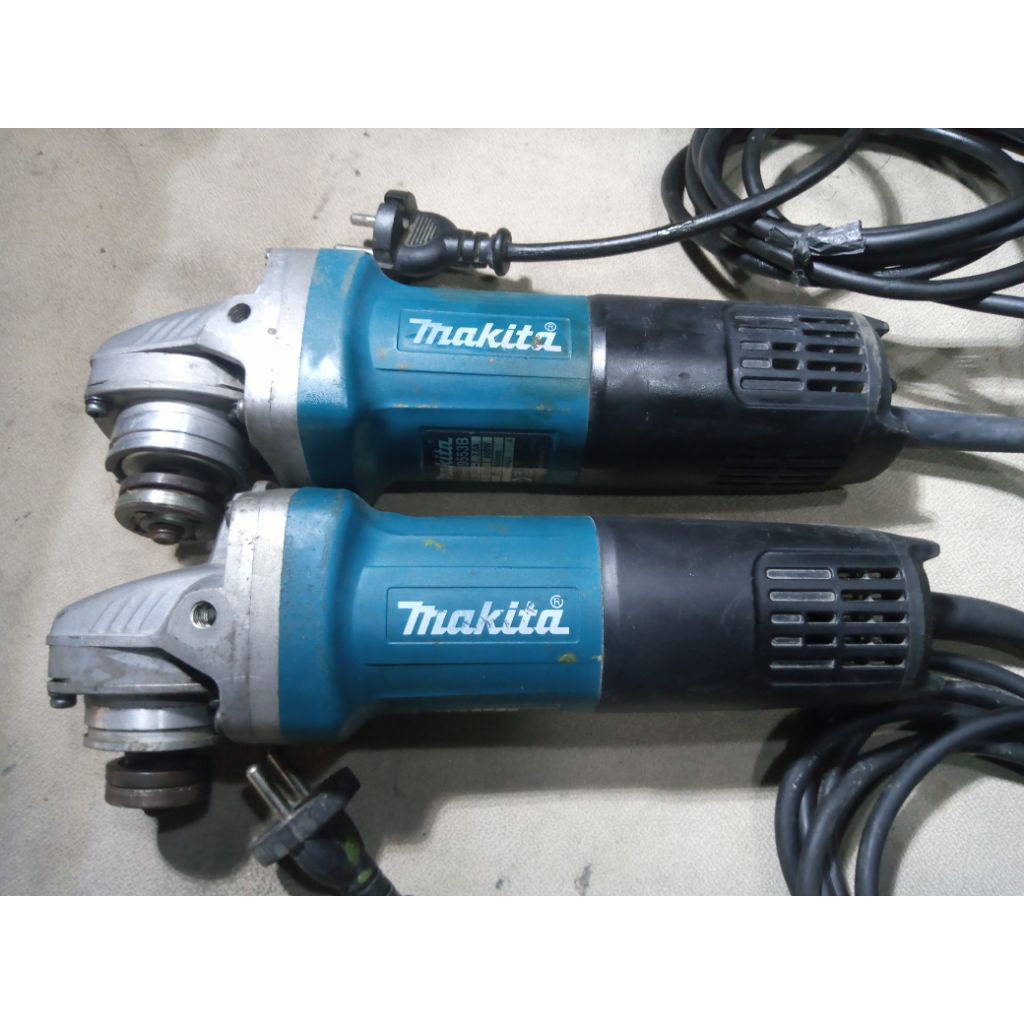 Mesin Gerinda MAKITA 9553B ( SECOND ORIGINAL )