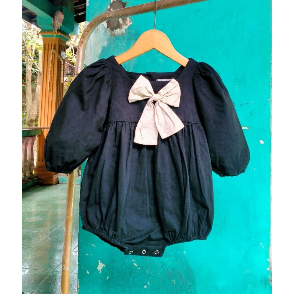 Anne shirley jp hitam lengan balon anak