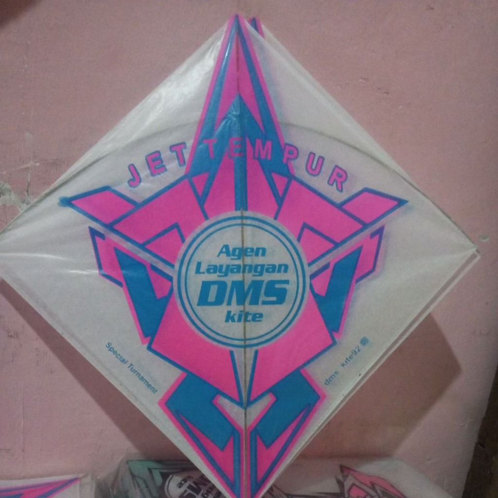 Layangan Sukhoi super turnament 4 lilitan full petung