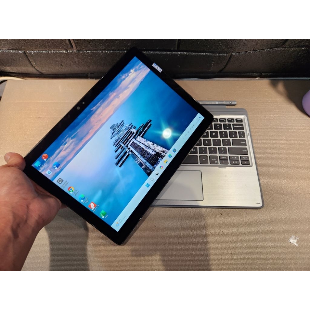 Laptop Dell Latitude 7210 2in1 Tablet Core i7 10610u (10th Gen) Ram 16GB Ssd 256GB Keyboard Bisa Dil