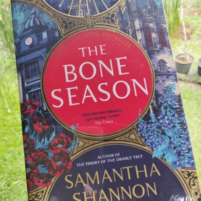 Samantha Shannon The Bone Season Novel Fiction Fantasy Bahasa Inggris