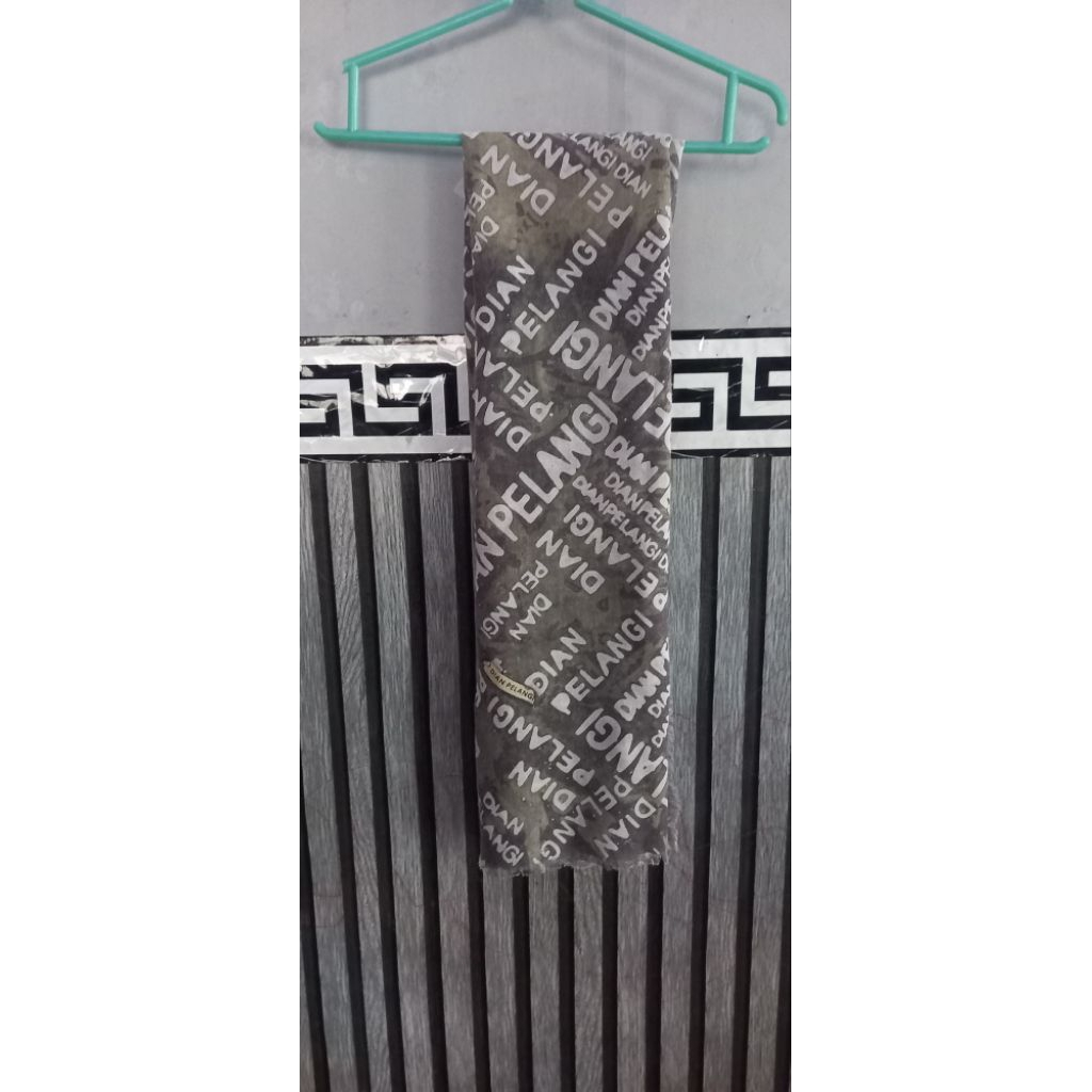 dian pelangi scarf preloved