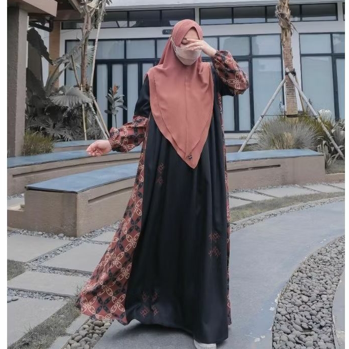 GAMIS BATIK PATTERN BY ZAFEETRI (GAMIS SAJA) // GAMIS SYARI HITAM MOTIF BATIK