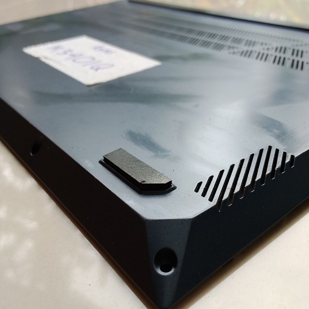 DIY UNIVERSAL Karet Kaki Laptop Asus M340IQ | Rubber Feet Anti Slip | Dudukan Bawah | Harga Satuan