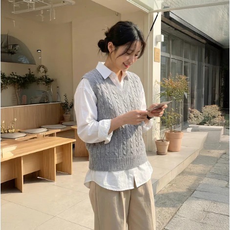 Atasan Wanita Korean Style YL Rajut Outer Abu Import Bahan Rajut Vest Wanita Kekinian Korean Style J