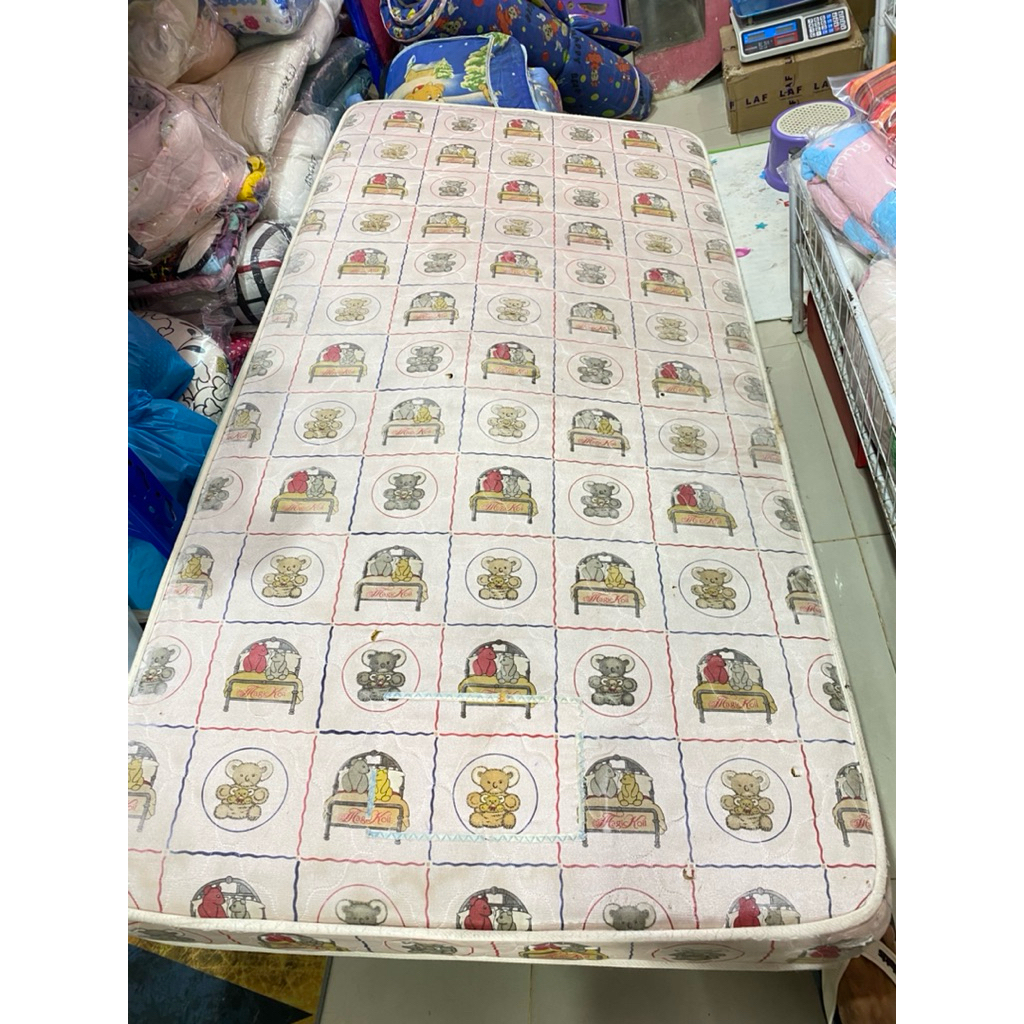 PL Kasur Springbed Motif Boneka Ukuran 190x90cm Tebal 13cm ( Ada lobang kecil seperi gambar)