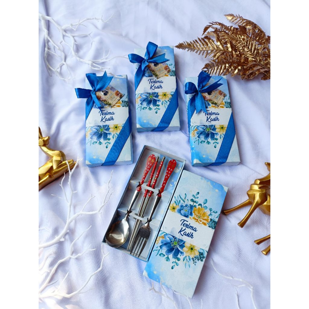 souvenir sendok garpu sumpit sakura kemas box