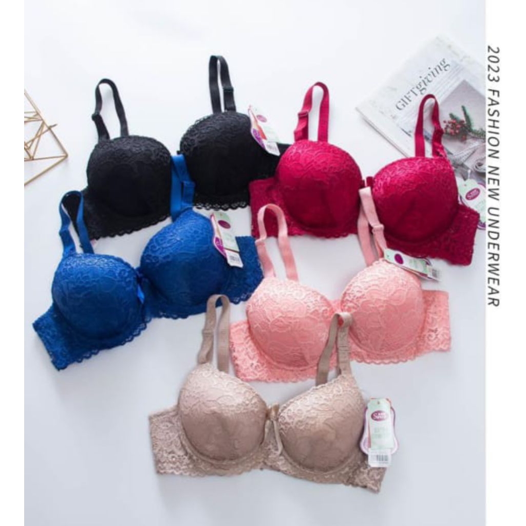 Bra kawat 8818 cup C  Busa tebal kancing 3 full burkat ukuran .38.40.42.44.