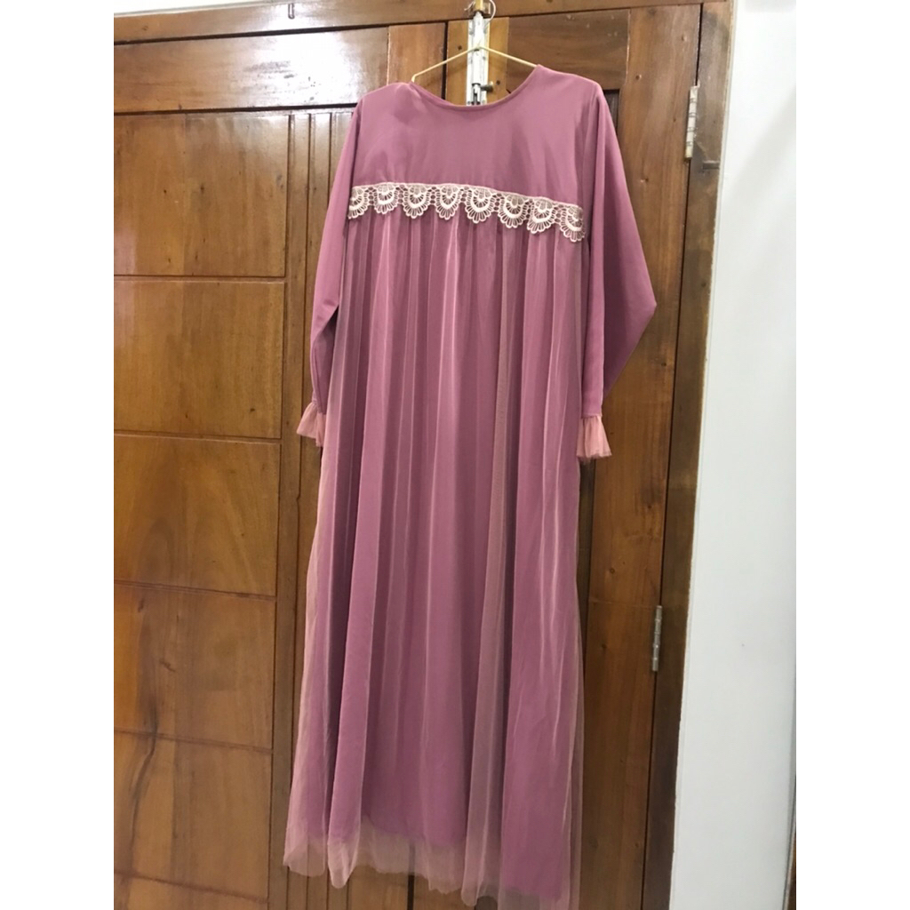 Dress Muslimah Wanita Syakila dengan Rompi Bordir Elegan