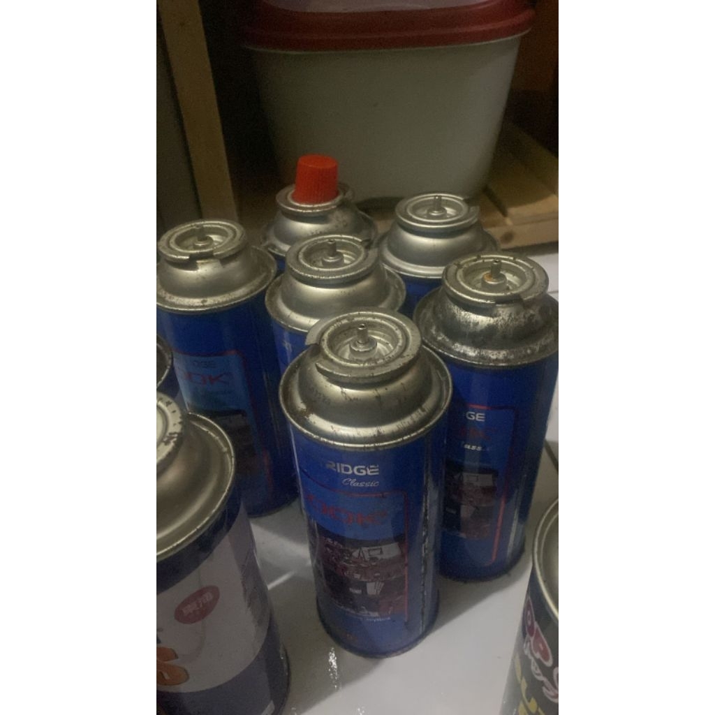 kaleng gas kosong