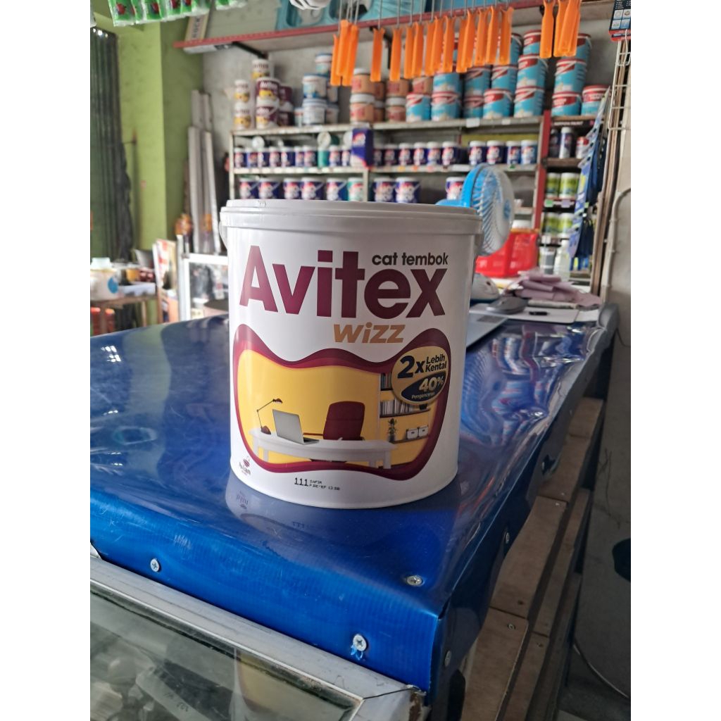 AVITEX 5KG CAT TEMBOK
