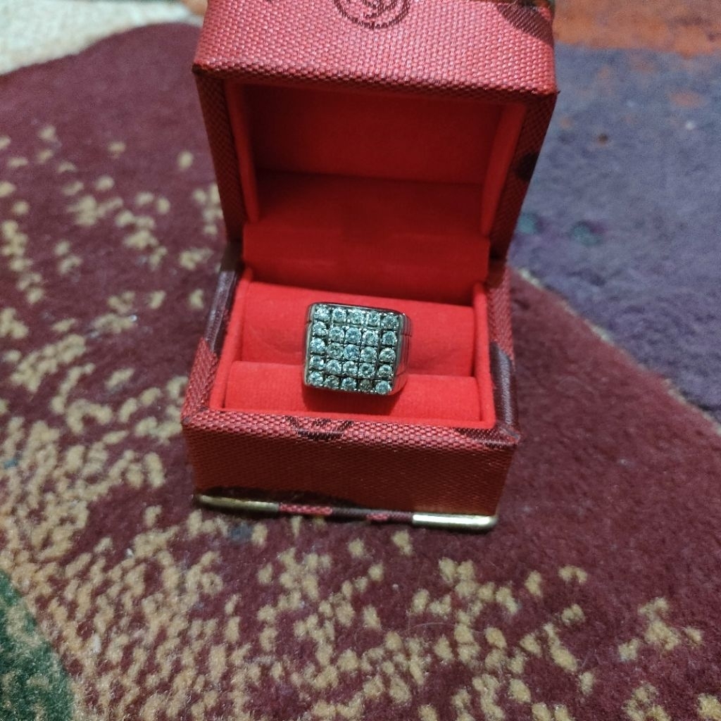 Cincin Berlian Pria Full Berlian Eropa
