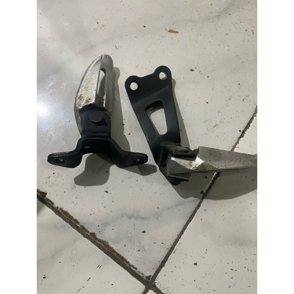 postep belakang mio soul karbu pijakan kaki mio soul karbu lpsan