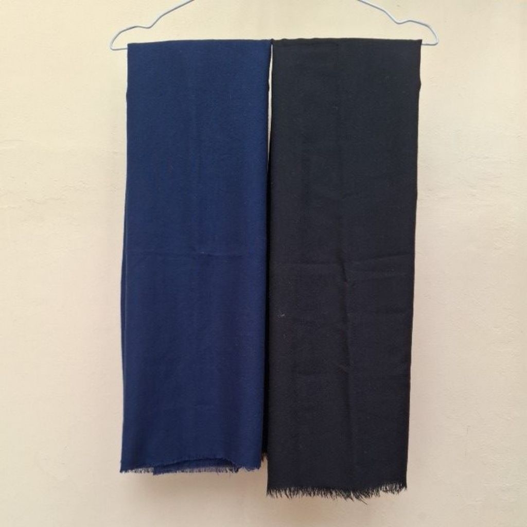 PRELOVED HIJAB DARWIS (AN SANIA SAUDIA) WARNA BIRU DONGKER DAN HITAM