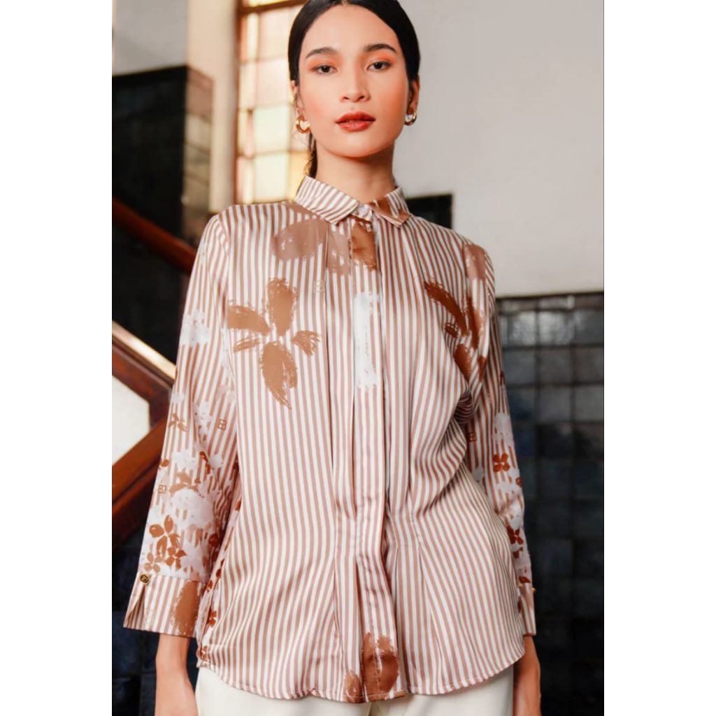 Amona Pleated Benang Jarum