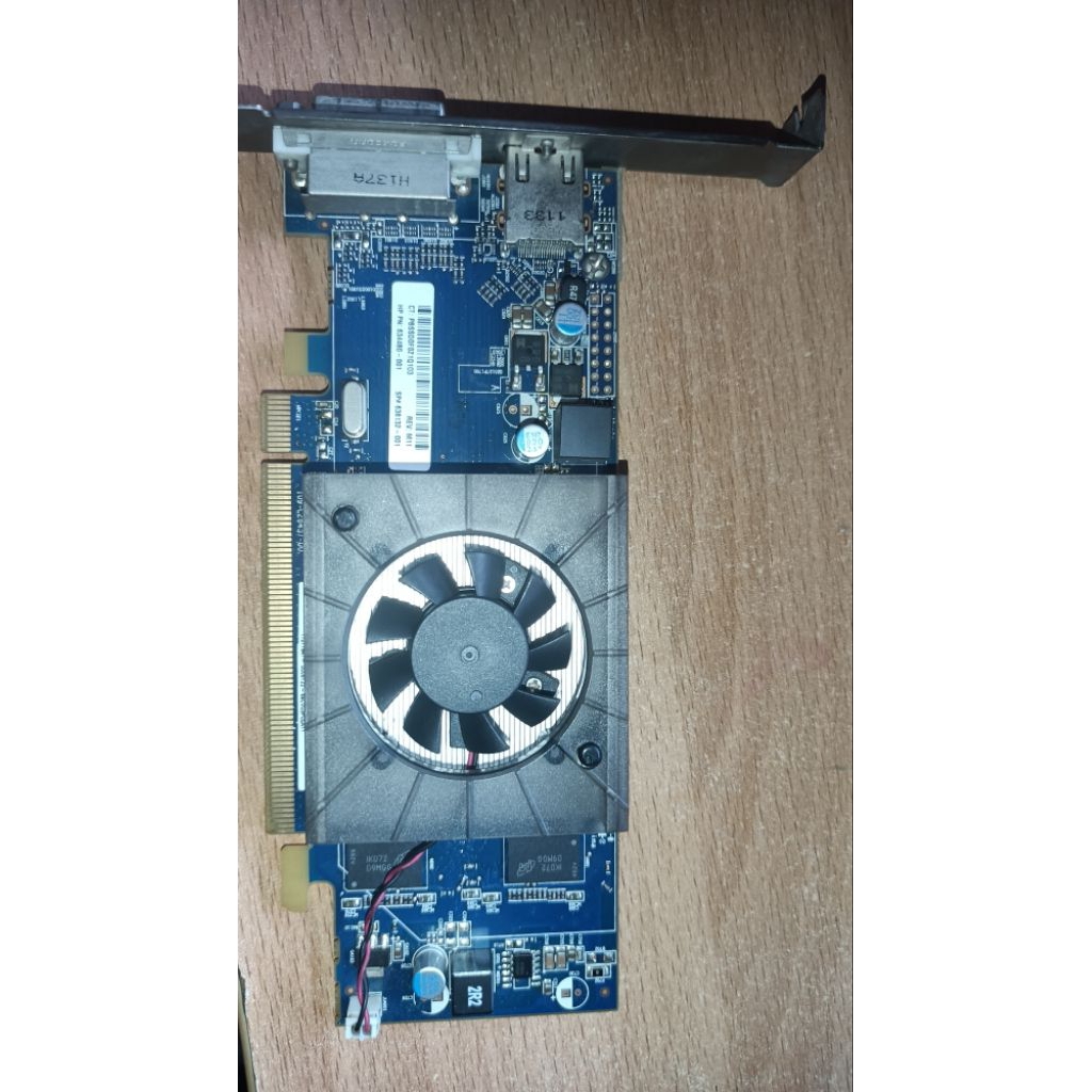 VGA Card AMD Bawaan PC HP