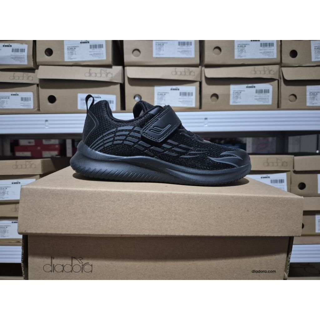 Diadora Gummy JR Black (Hitam) Original Sepatu Anak Laki-Laki |Boys Kids Shoes - Diadora