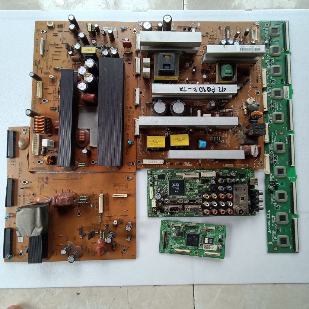 MAINBOARD MESIN TV PLASMA LG 42PQ30R-TA