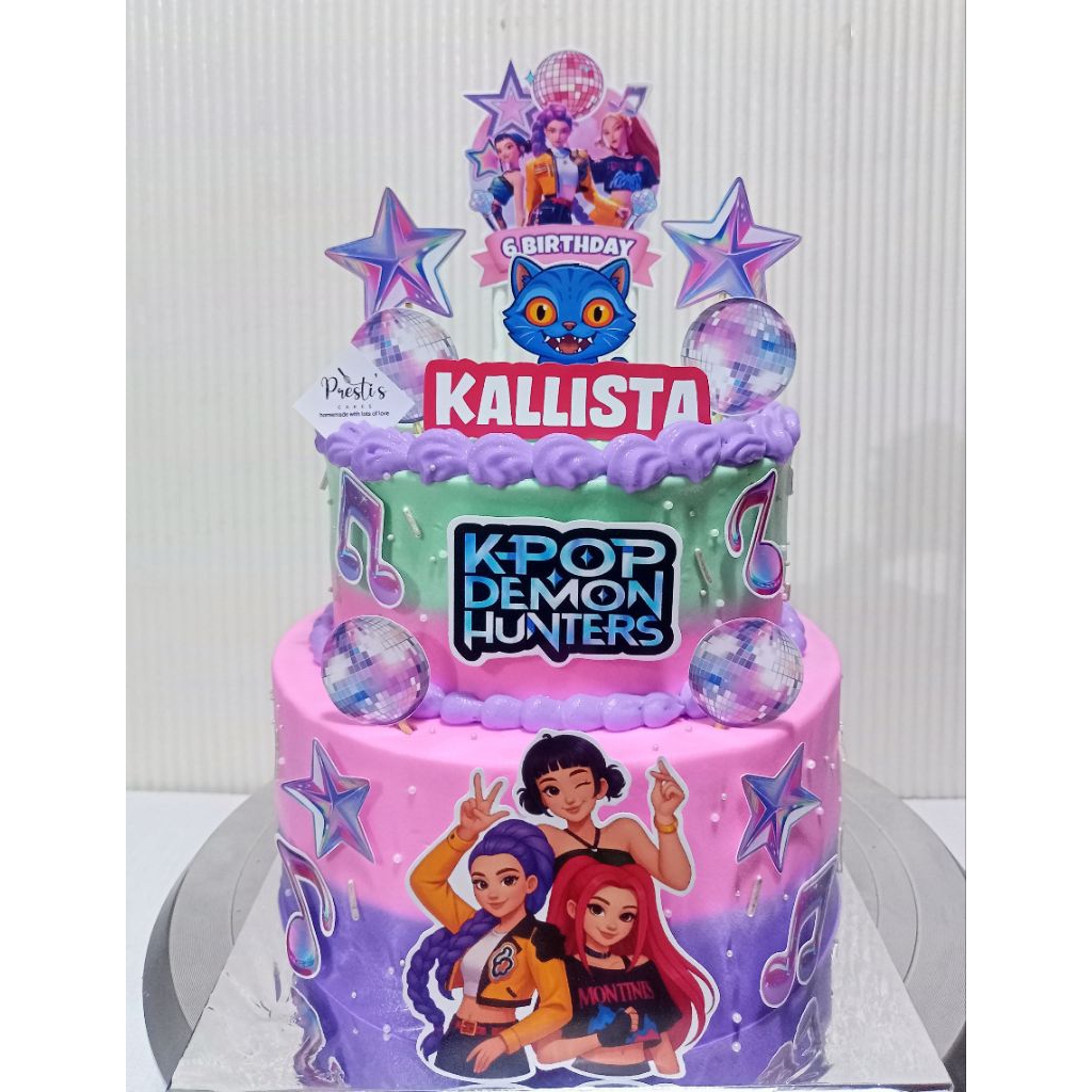 KUE ULANG TAHUN TINGKAT / TIER CAKE