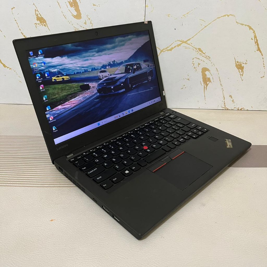 Lenovo Thinkpad x270