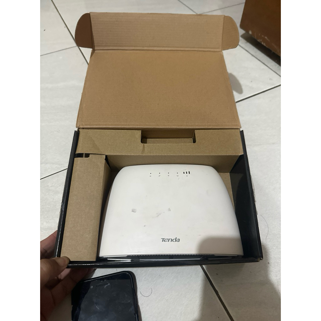 Tenda N300 wifi 4g LTE Router