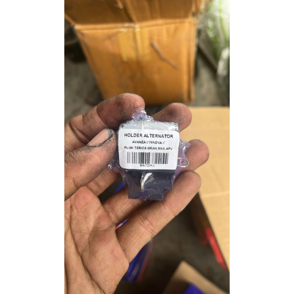 holder dinamo amper avanza/innova