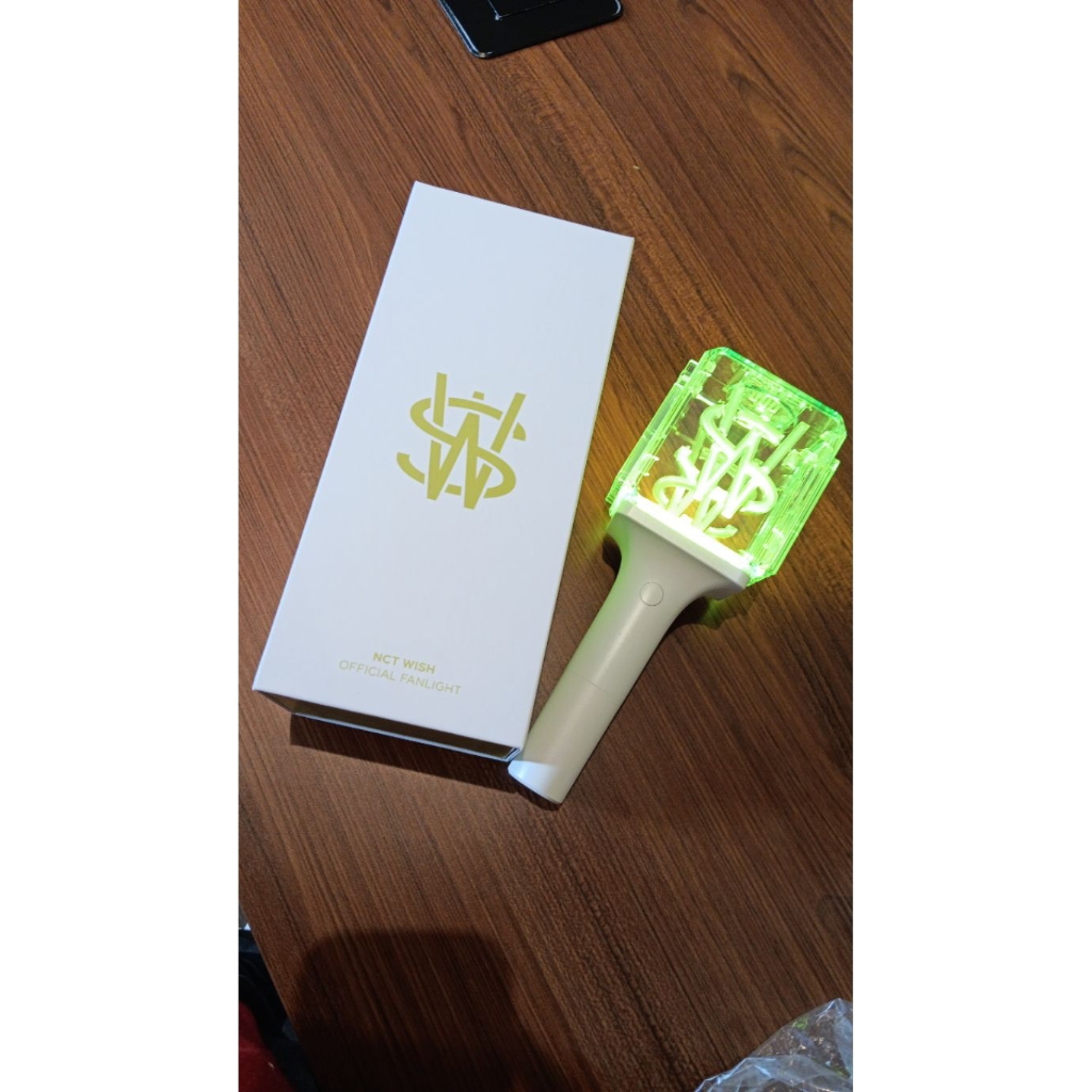 NCT WISH OFFICIAL FANLIGHT