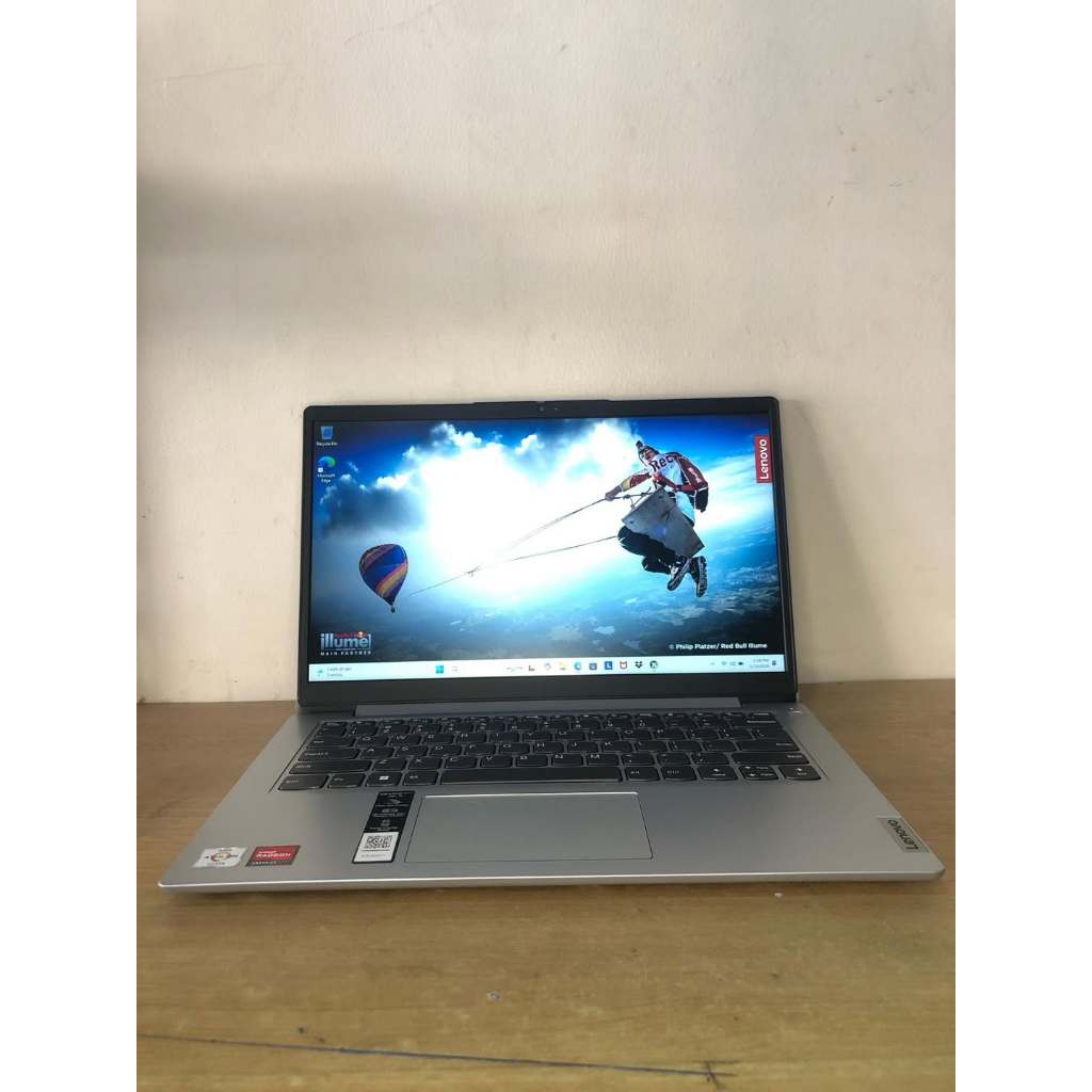 LENOVO IDEAPAD SLIM 1 8/256GB AMD ATHLON SILVER 7120U