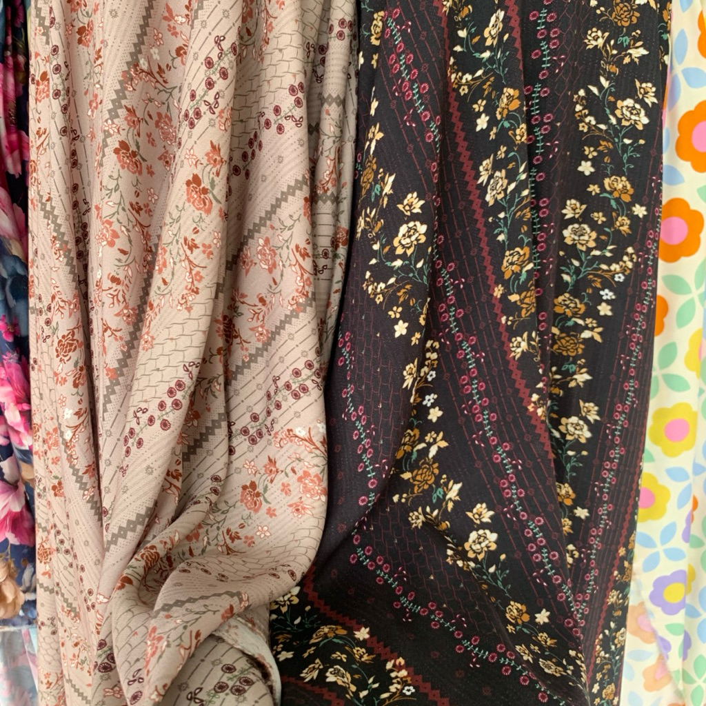 bahan kain katun rayon viscose motif bunga salur terbaru