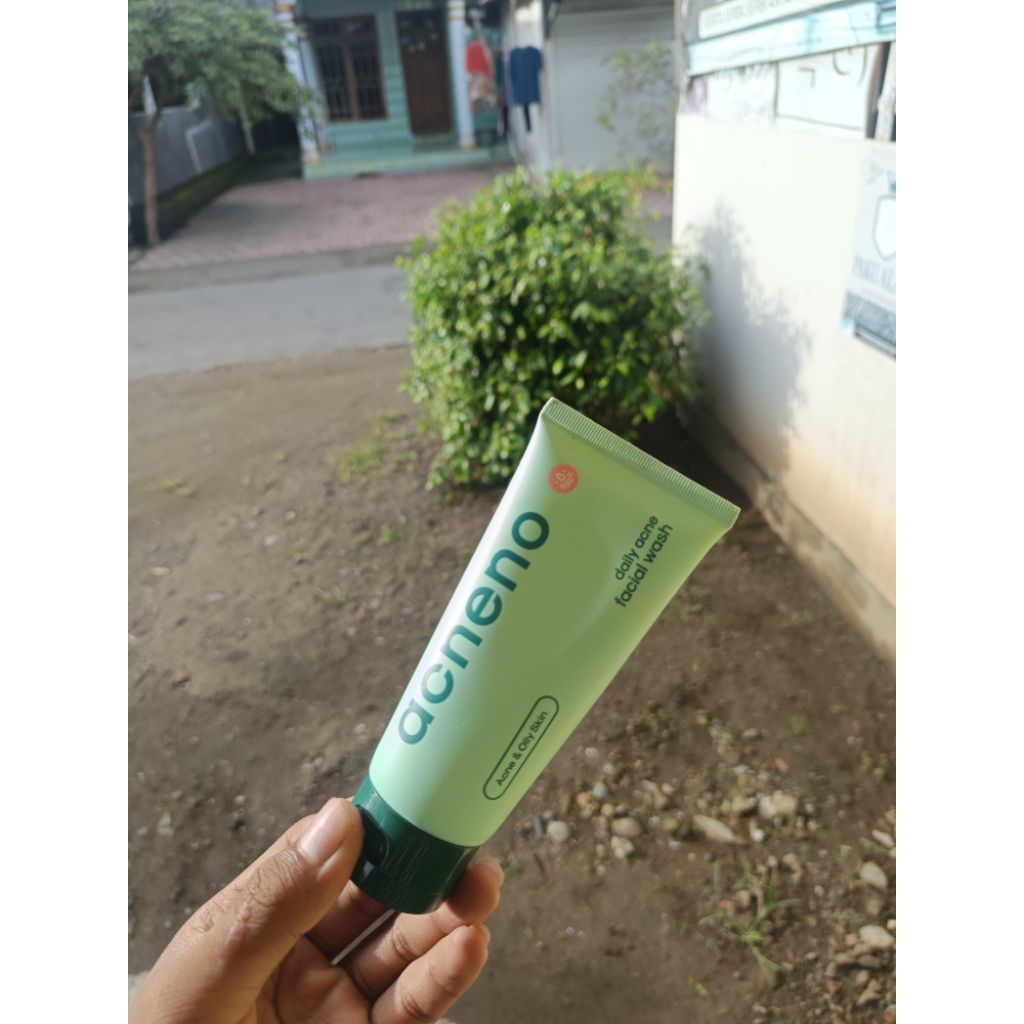 Acneno face wash