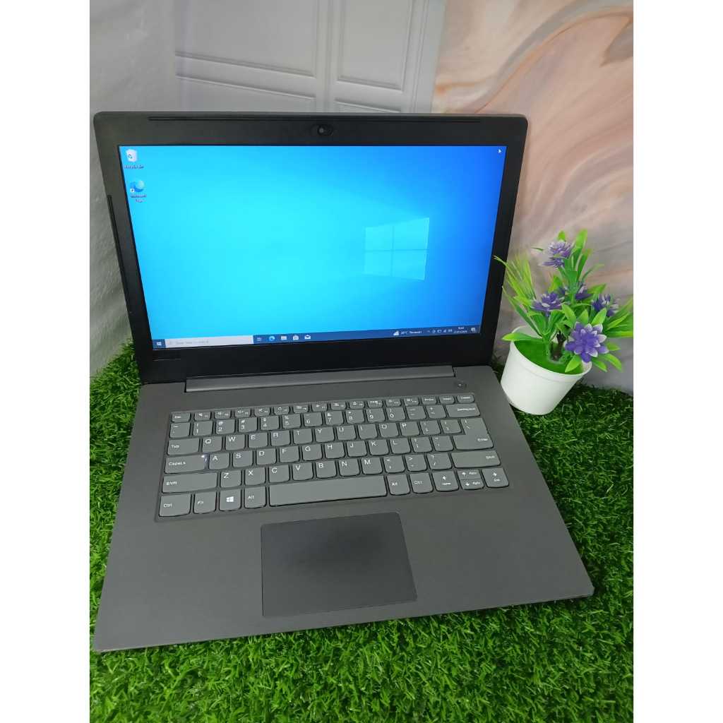 Lenovo V130