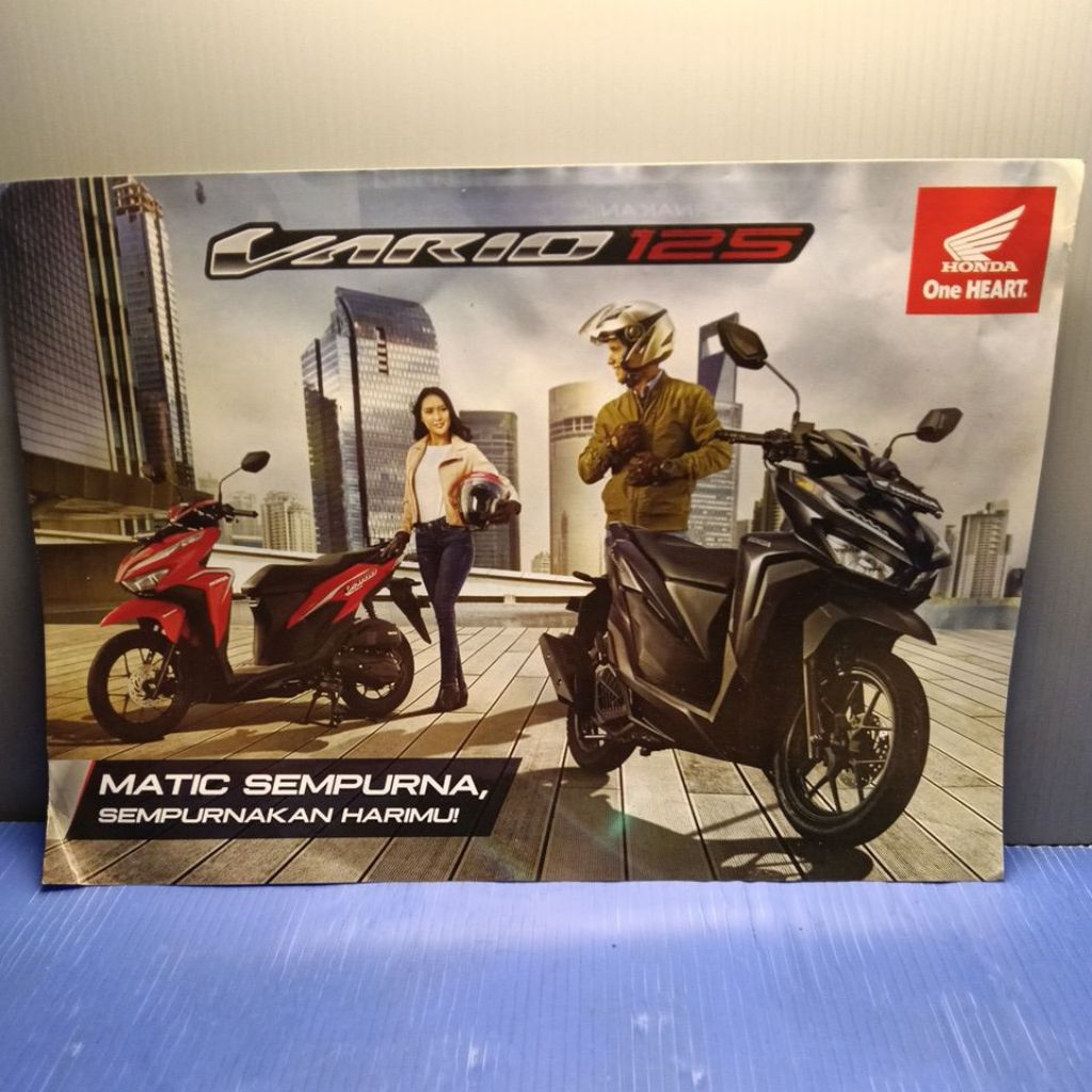 poster brosur leaflet Honda Vario 125