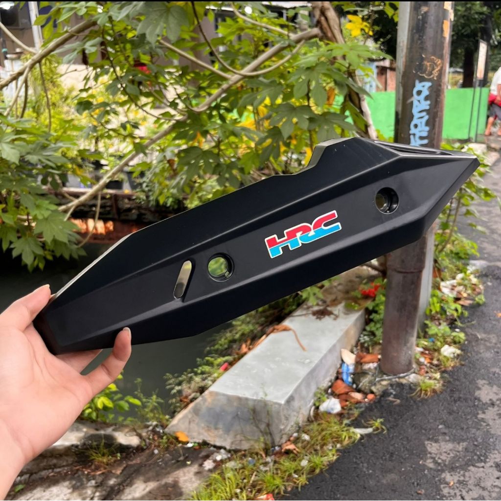 Cover Tutup Tameng Knalpot Model Motor Honda Vario 150 All New Led Tahun 2018-2021 Model Standar Plu