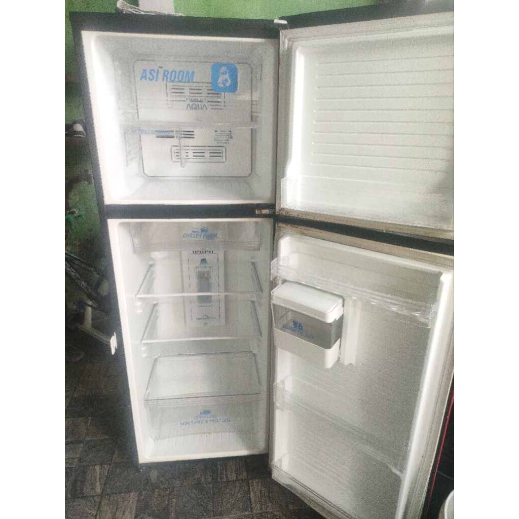 KULKAS AQUA 2PINTU SECOND