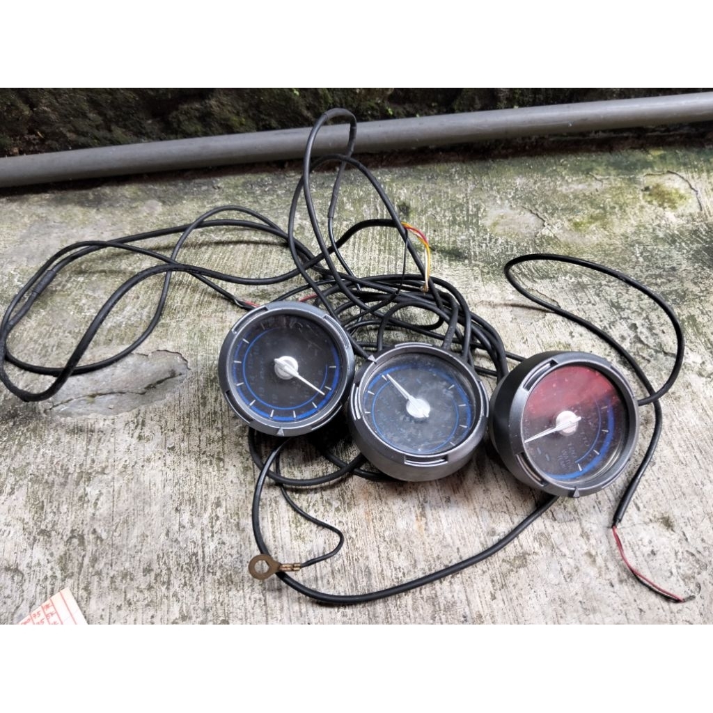 Tachometer gauge defi