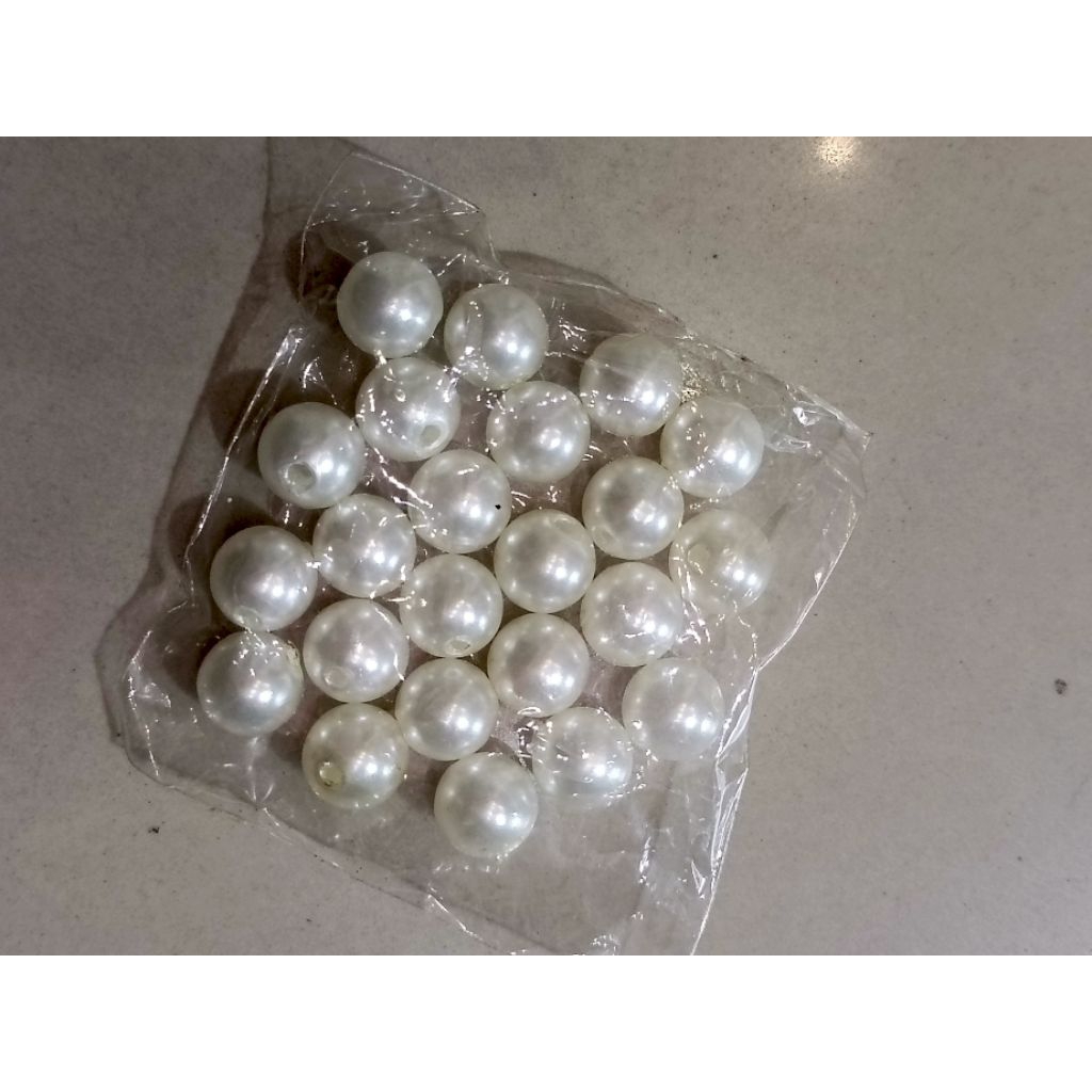 Manik-Manik Mutiara Putih Bulat Kilap