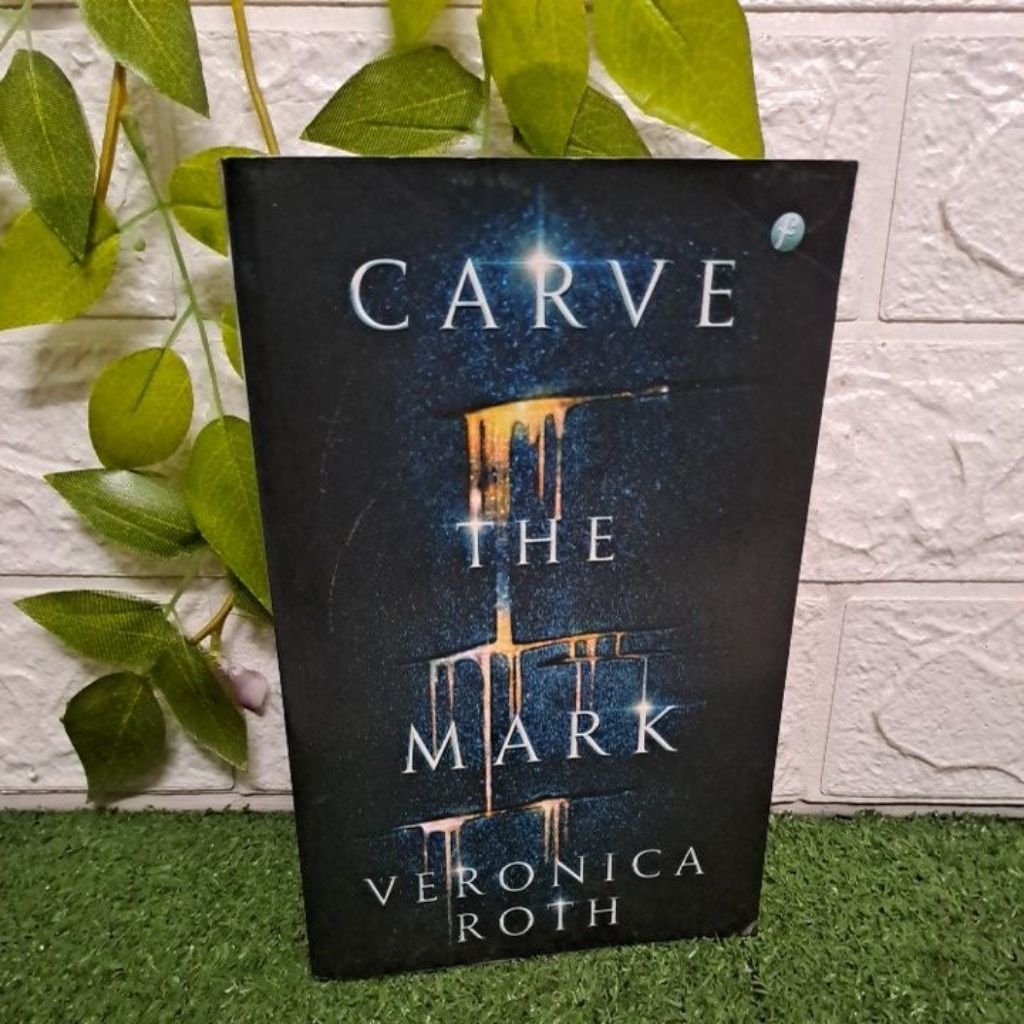 NOVEL CARVE THE MARK BY VERONICA ROTH