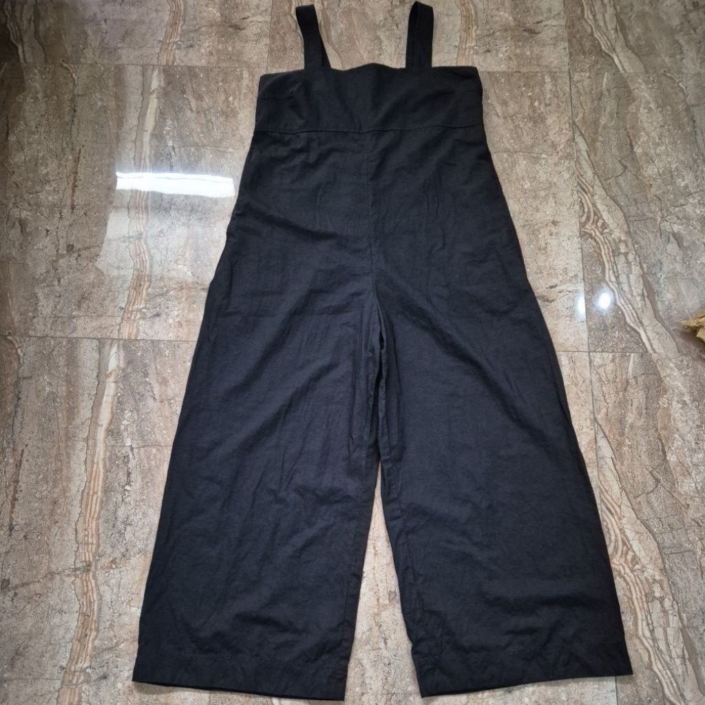 JP jumpsuit wanita uniqlo hitam baju kodok