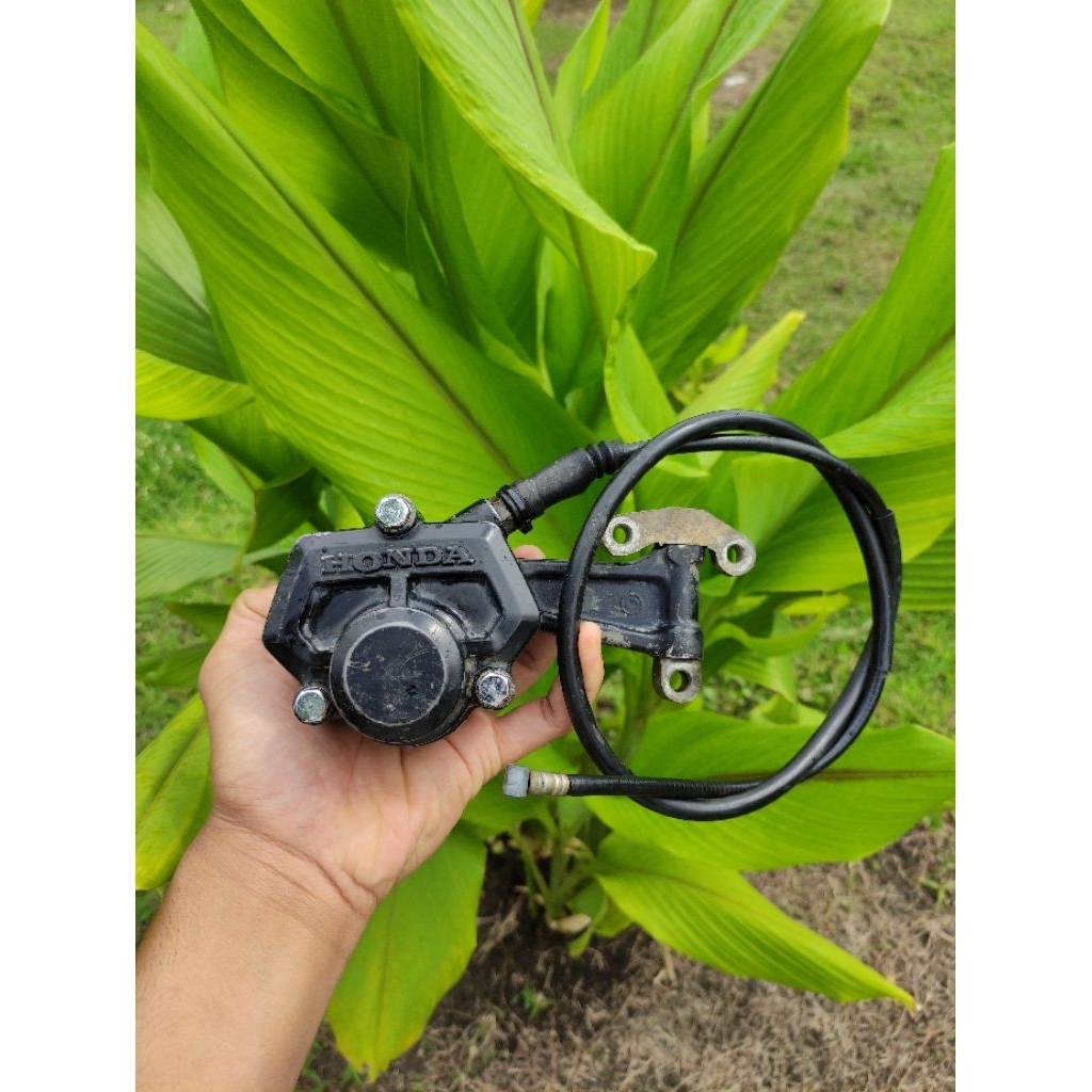 kaliper depan gl 100 original