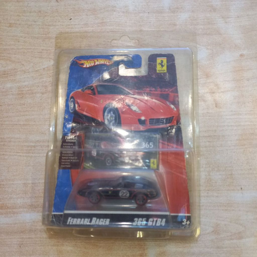 Hot Wheels FERRARI RACER365 HITAM