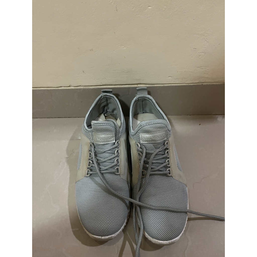 Sepatu wanita airwalk second
