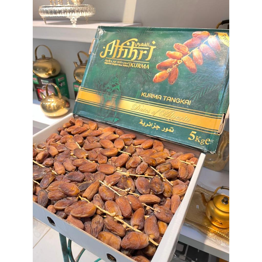 Kurma Tunisia Tangkai 5 kg Premium Dates