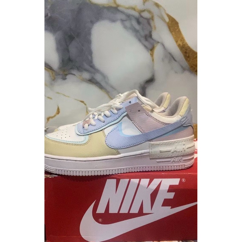 Nike Air Force 1