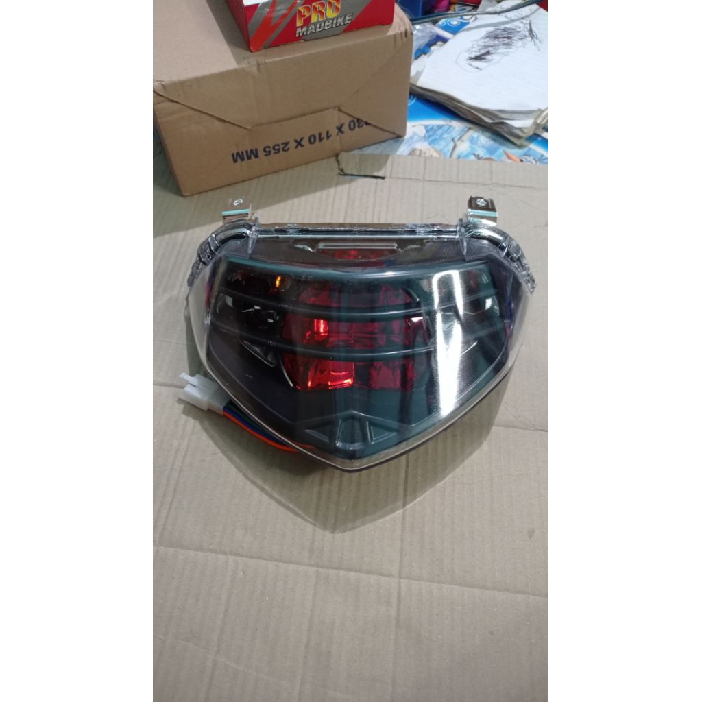 Lampu Belakang Yamaha Mio Soul GT 115 Stoplamp Lampu Stop Belakang Mio Soul GT 115 Fullset Kualitas 